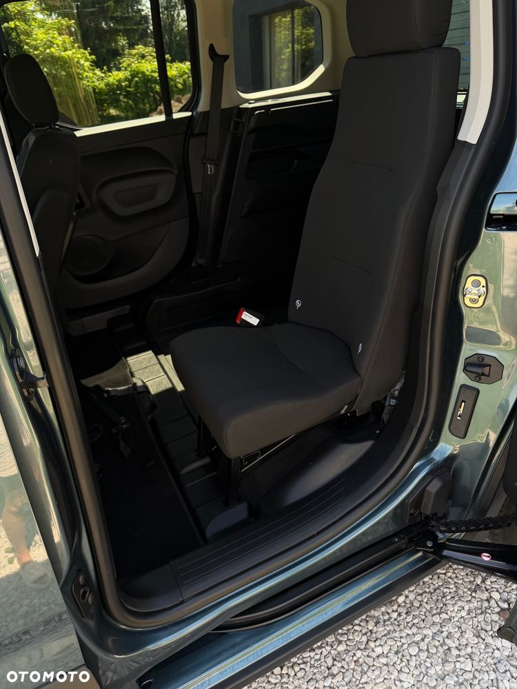 Peugeot Rifter 130 L1 EAT8 GT - 12