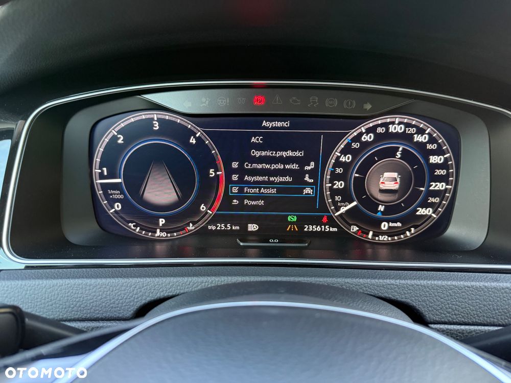 Volkswagen Golf 1.6 TDI SCR DSG IQ.DRIVE - 38