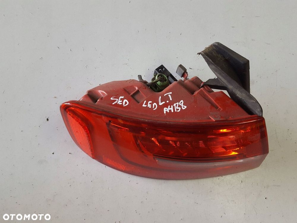 AUDI A4 B8 LIFT 11-15r SEDAN LAMPA LED LEWA TYŁ TYLNA - 4