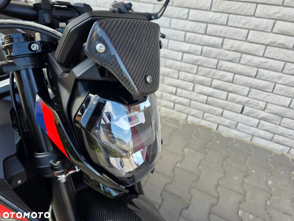 BMW R - 9