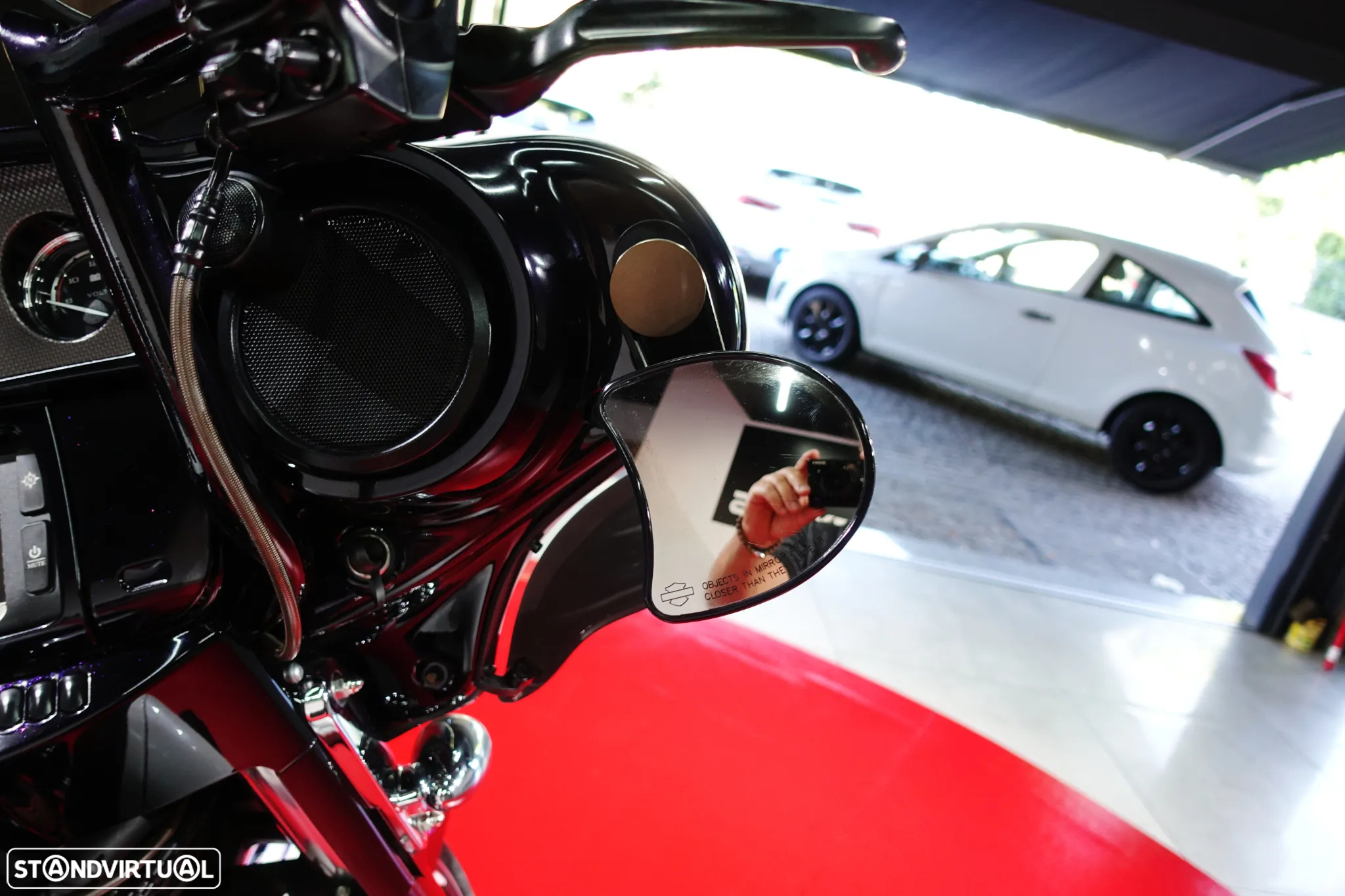Harley-Davidson Street Glide Cvo 117ci Screaming Eagle - 4