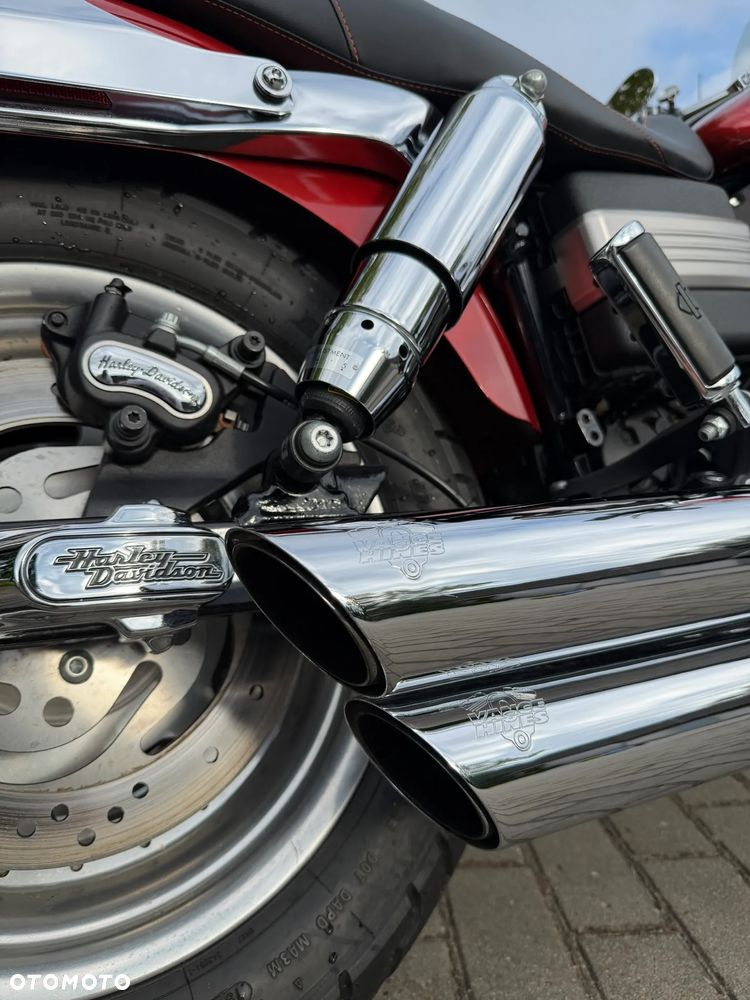 Harley-Davidson Dyna Fat Bob - 7