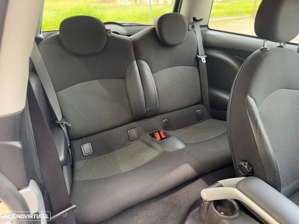 MINI 3 Portas Cooper S - 18