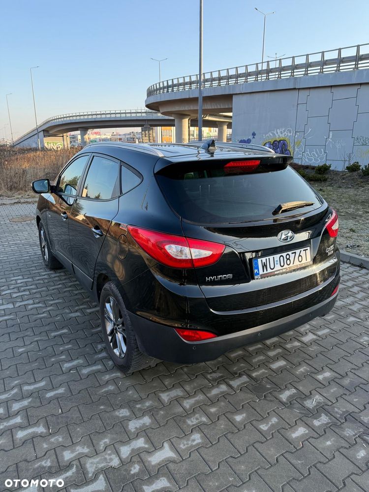 Hyundai ix35 1.7 CRDi 2WD blue Finale Gold - 15