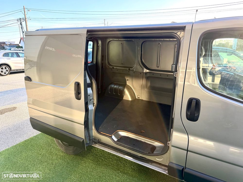 Renault TRAFIC 2.0 DCI L1H1 2,7 T - 8