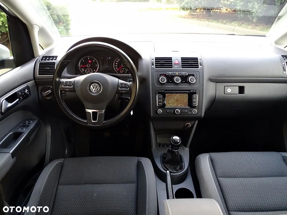 Volkswagen Touran 1.6 TDI DPF BlueMotion Technology Comfortline - 6