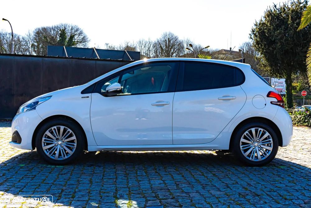 Peugeot 208 1.5 BlueHDi Allure - 2