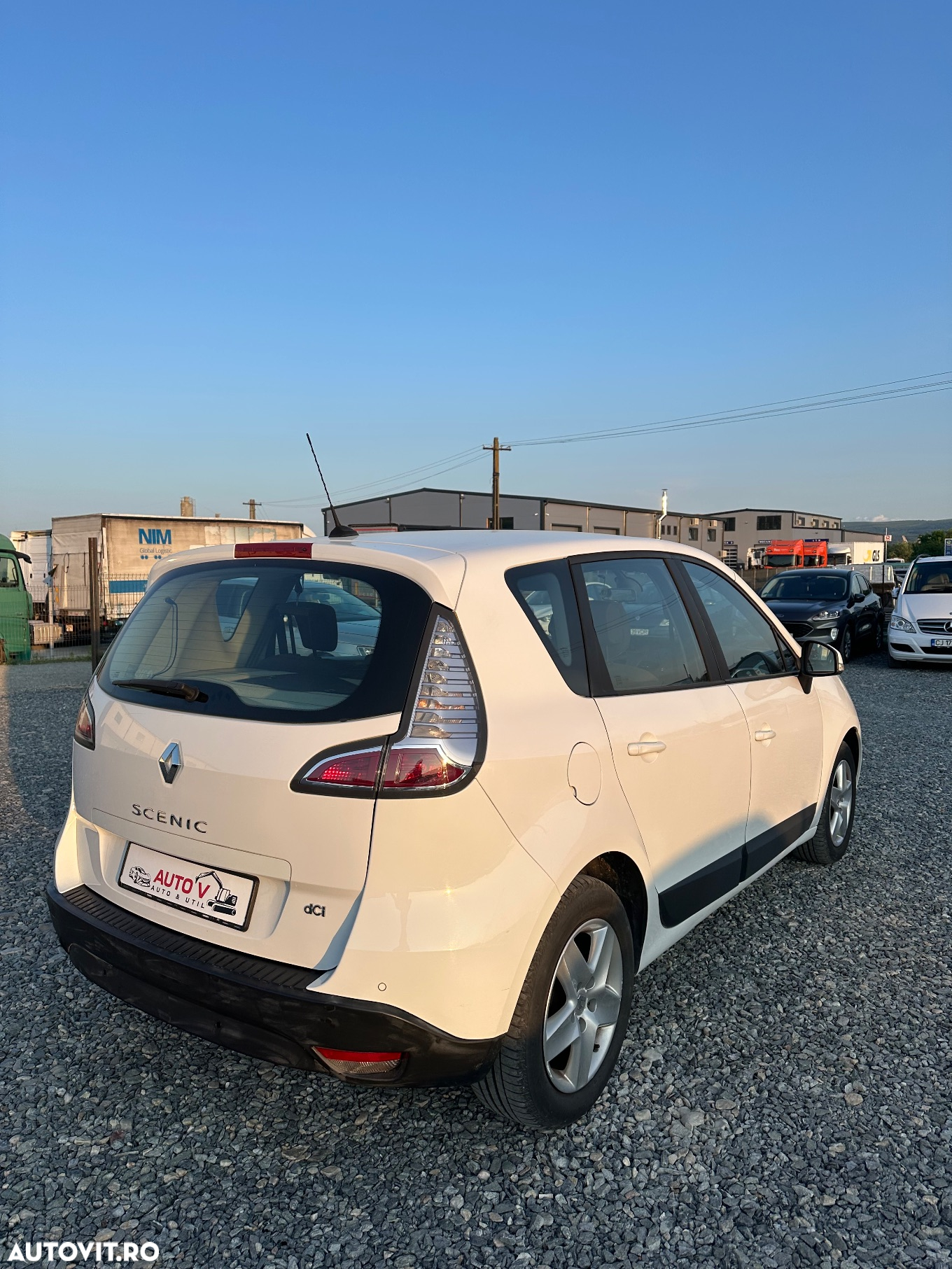 Renault Scenic - 8