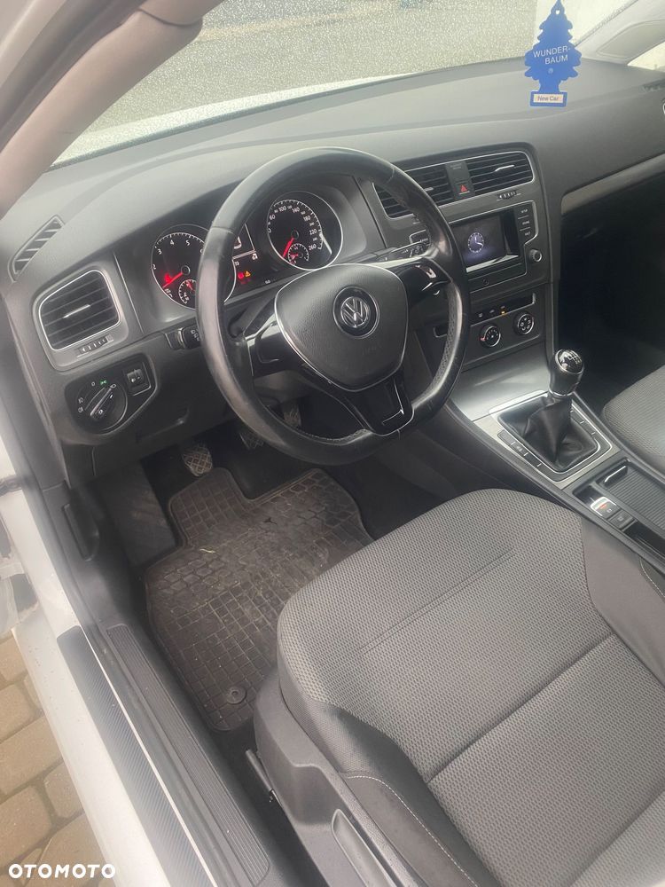 Volkswagen Golf 1.2 TSI BMT Trendline EU6 - 8