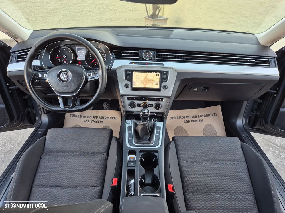 VW Passat Variant 2.0 TDI Confortline - 6