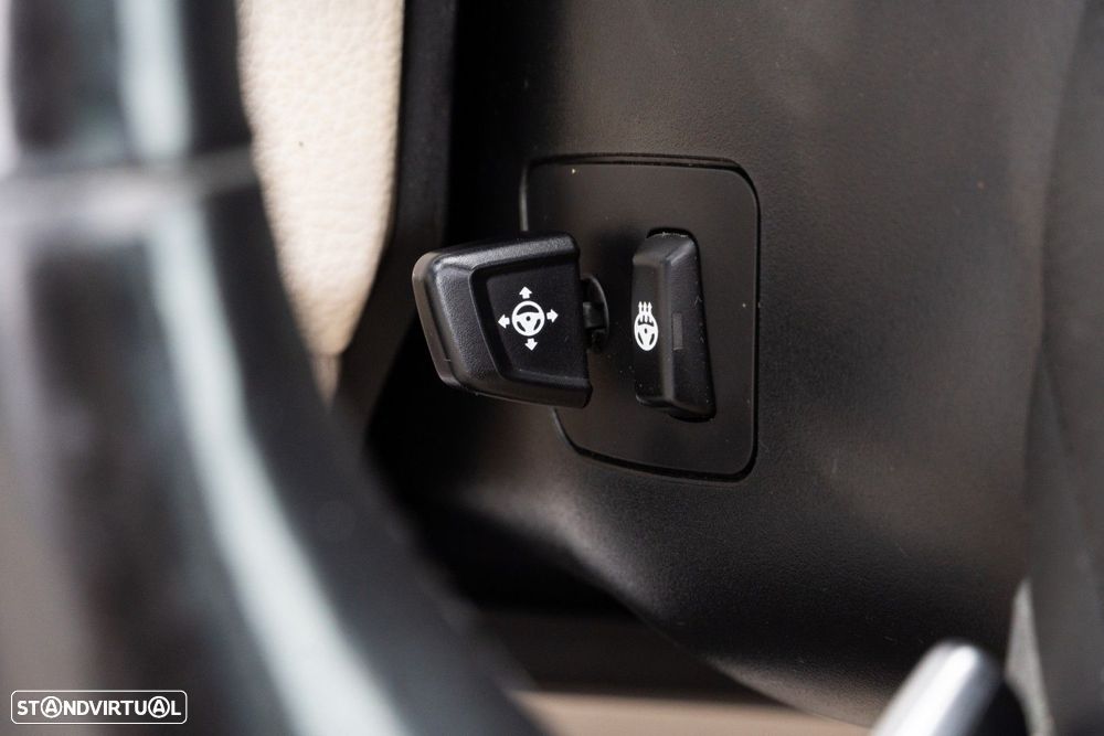 BMW 535 d xDrive Pack M Auto - 51