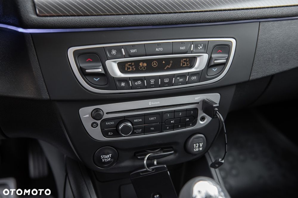 Renault Megane dCi 110 FAP LIMITED - 20