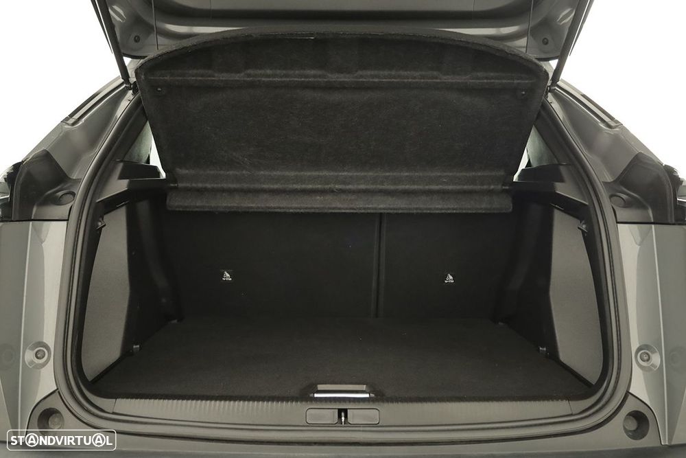 Peugeot 2008 1.2 PureTech Allure EAT8 - 25
