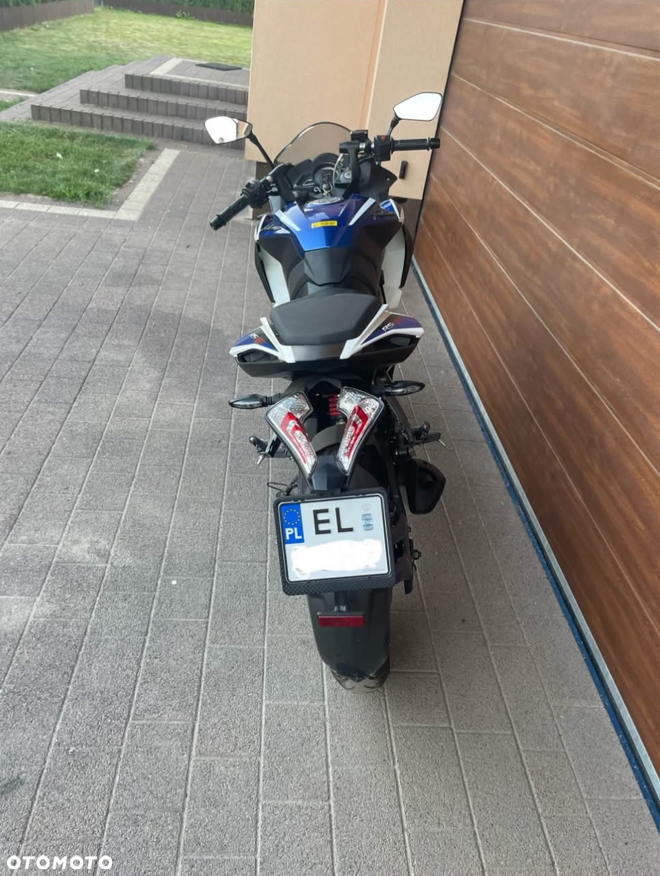 Bajaj Pulsar - 3