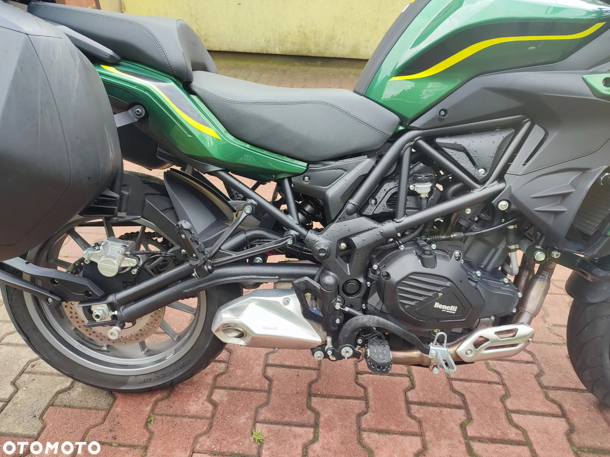 Benelli TRK 502 - 9