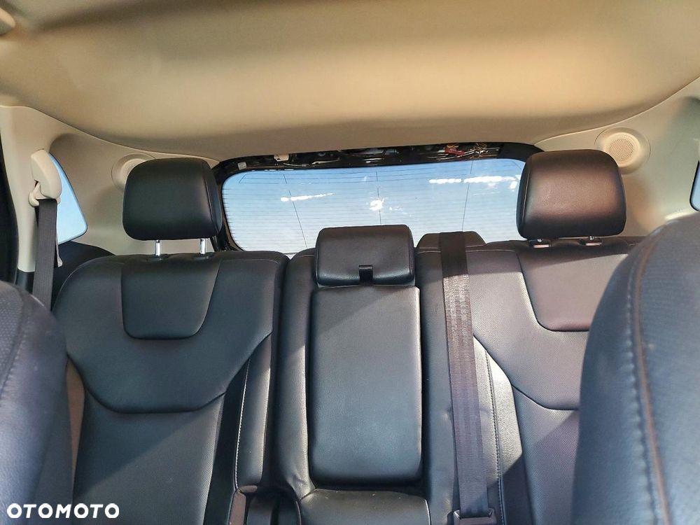Ford Edge ver-2-0-ecoblue-4x2-titanium - 9