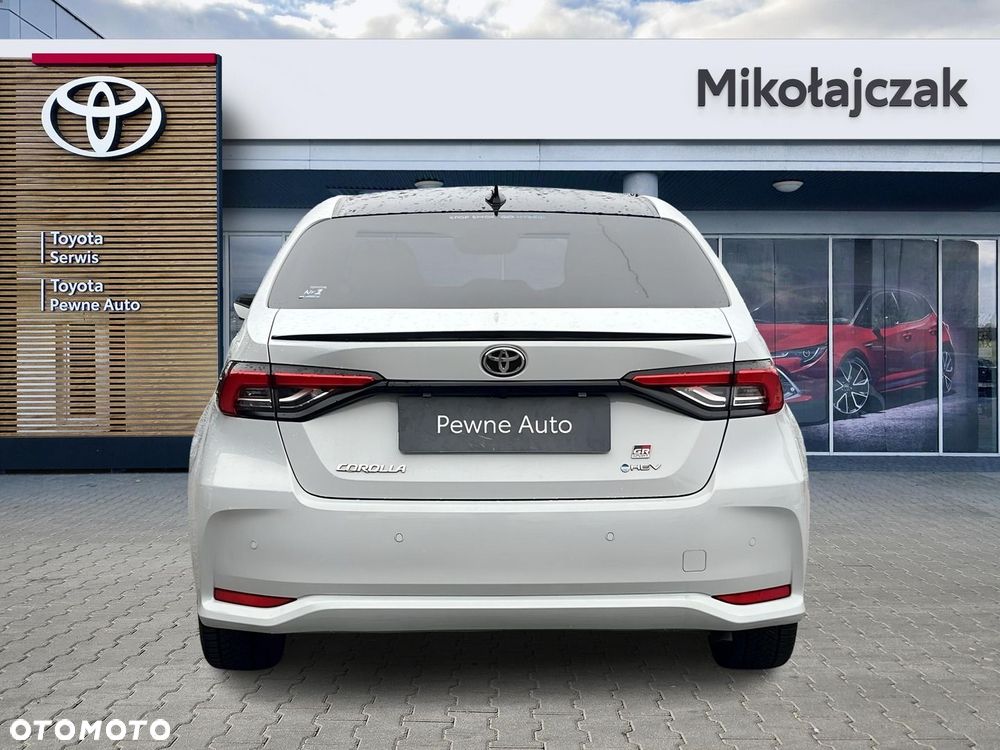 Toyota Corolla 1.8 Hybrid GR Sport - 8