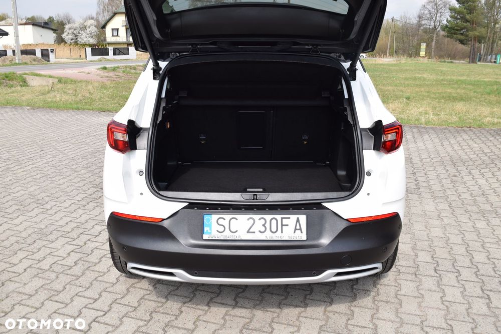 Opel Grandland X 1.6 Start/Stop Automatik Ultimate - 38