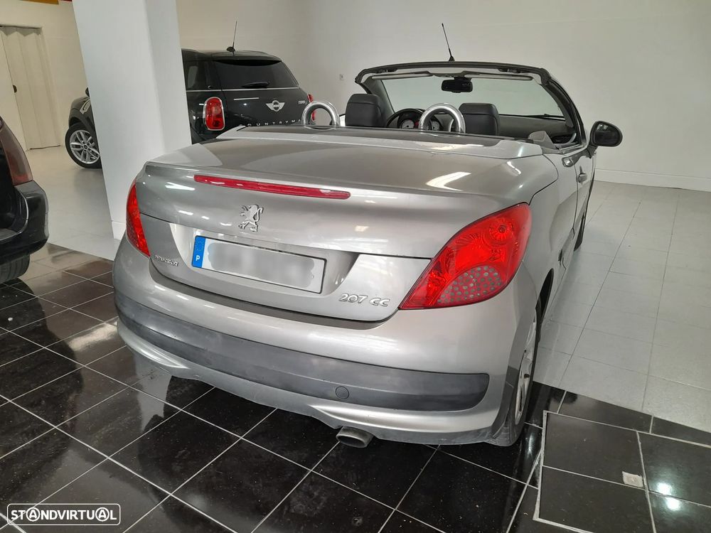 Peugeot 207 CC 120 VTi Platinum - 2