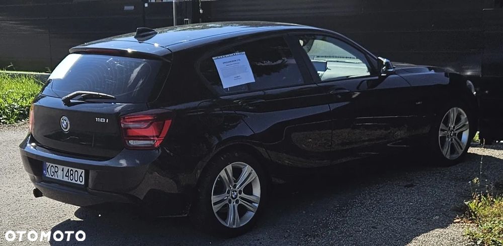 BMW Seria 1 - 1