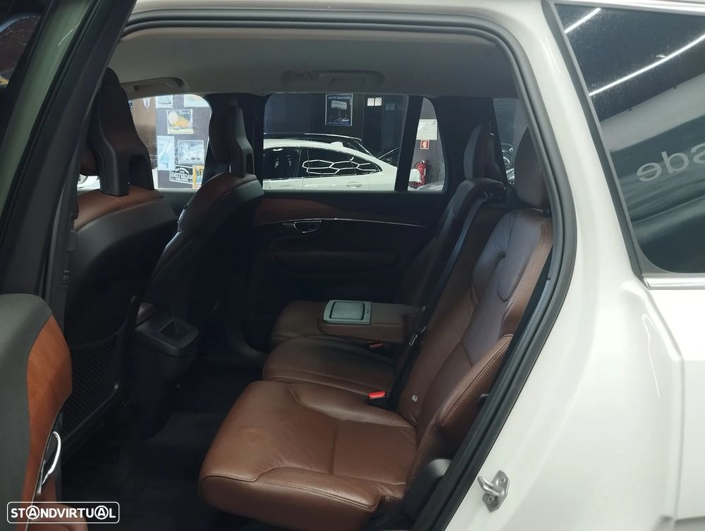 Volvo XC 90 2.0 B5 Momentum Plus AWD - 15