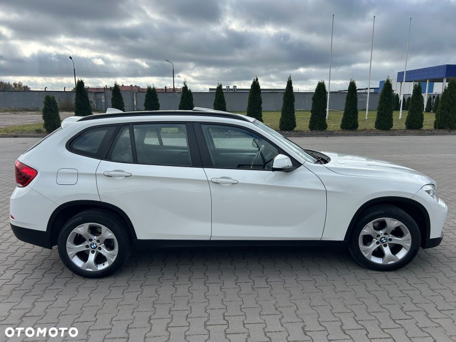 BMW X1 xDrive20d Sport Line - 9