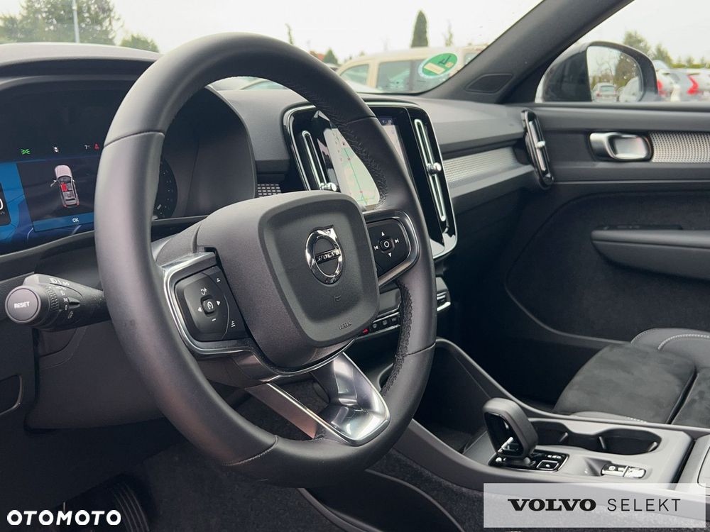Volvo XC 40 - 11