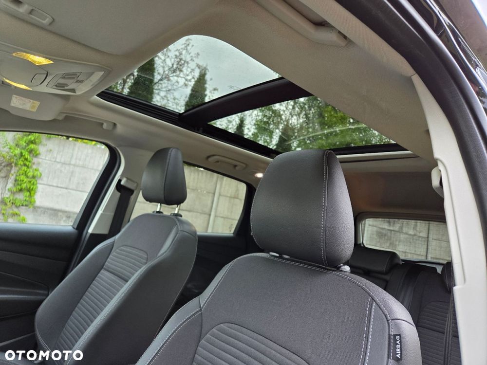 Ford Kuga 1.5 EcoBoost 2x4 Titanium - 7