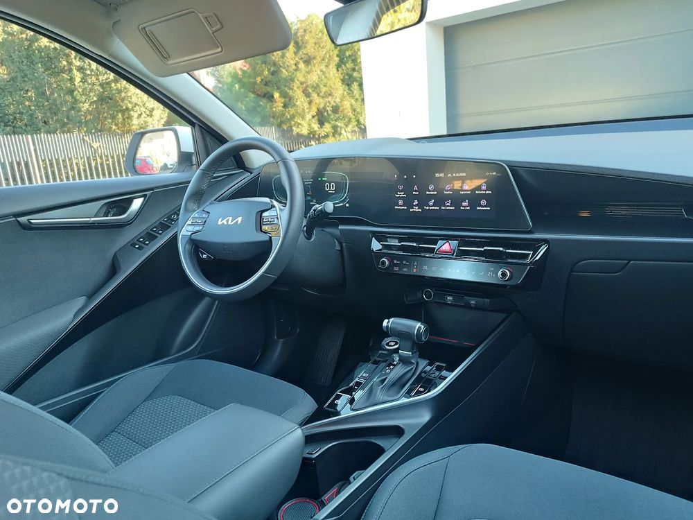 Kia Niro 1.6 GDI Hybrid M - 23