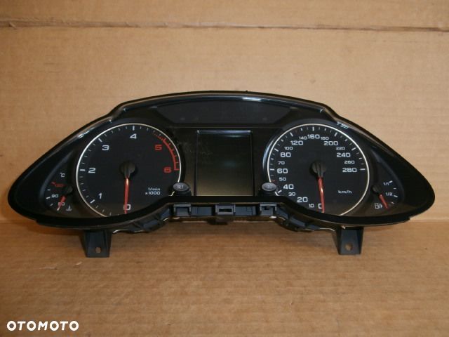 LICZNIK AUDI Q5 3.0TDI 8R0920930D KOLOR FIS 8R0920900P 2.0TDI MONTAŻ KODOWANIE OCHRONA KOMPONENTU - 1