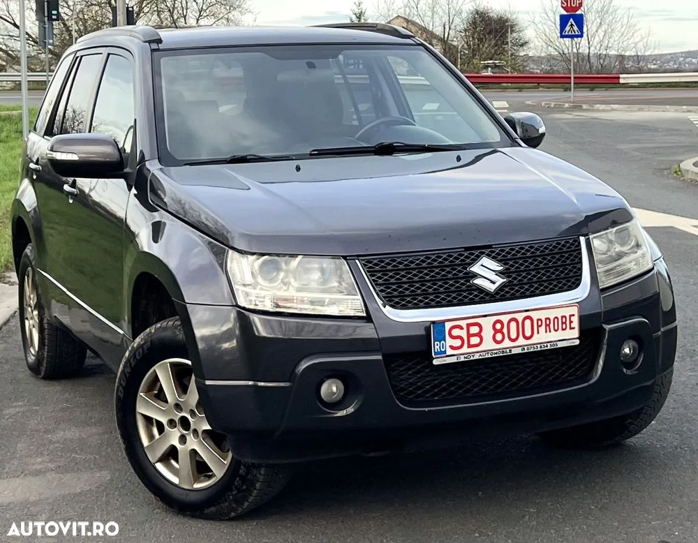 Suzuki Grand Vitara 1.9 DDiS Comfort - 2