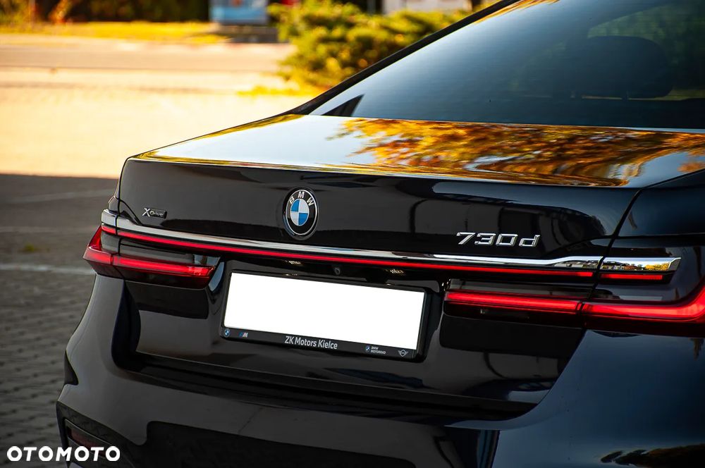 BMW Seria 7 730d xDrive sport - 27