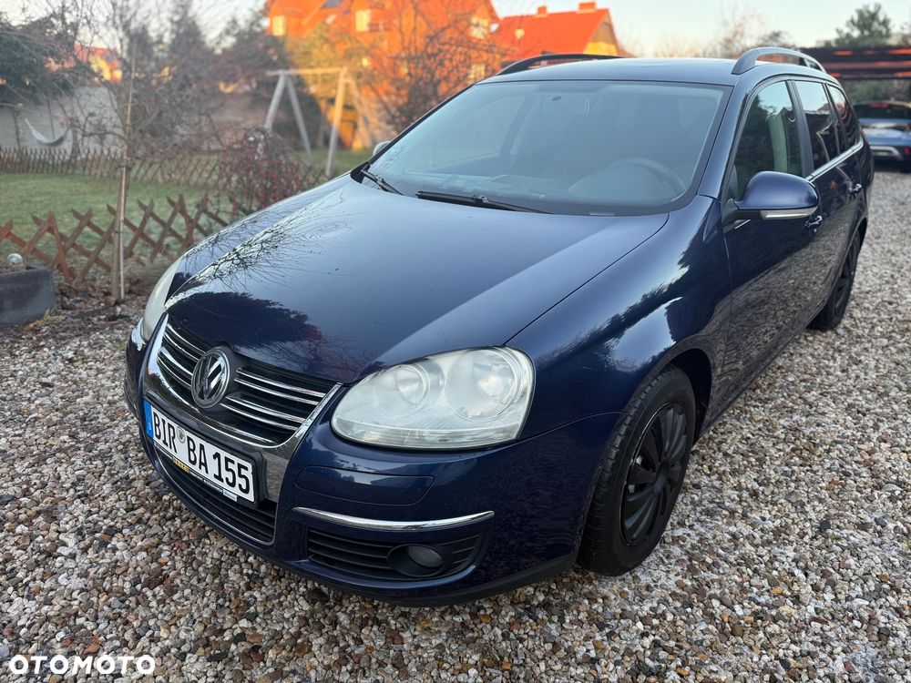 Volkswagen Golf 1.9 TDI DPF Trendline BlueMotion - 28
