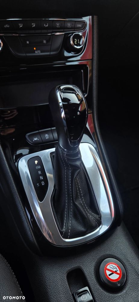 Opel Astra 1.6 D Start/Stop Automatik Dynamic - 29