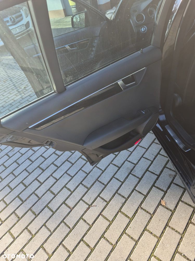 Mercedes-Benz Klasa C - 20