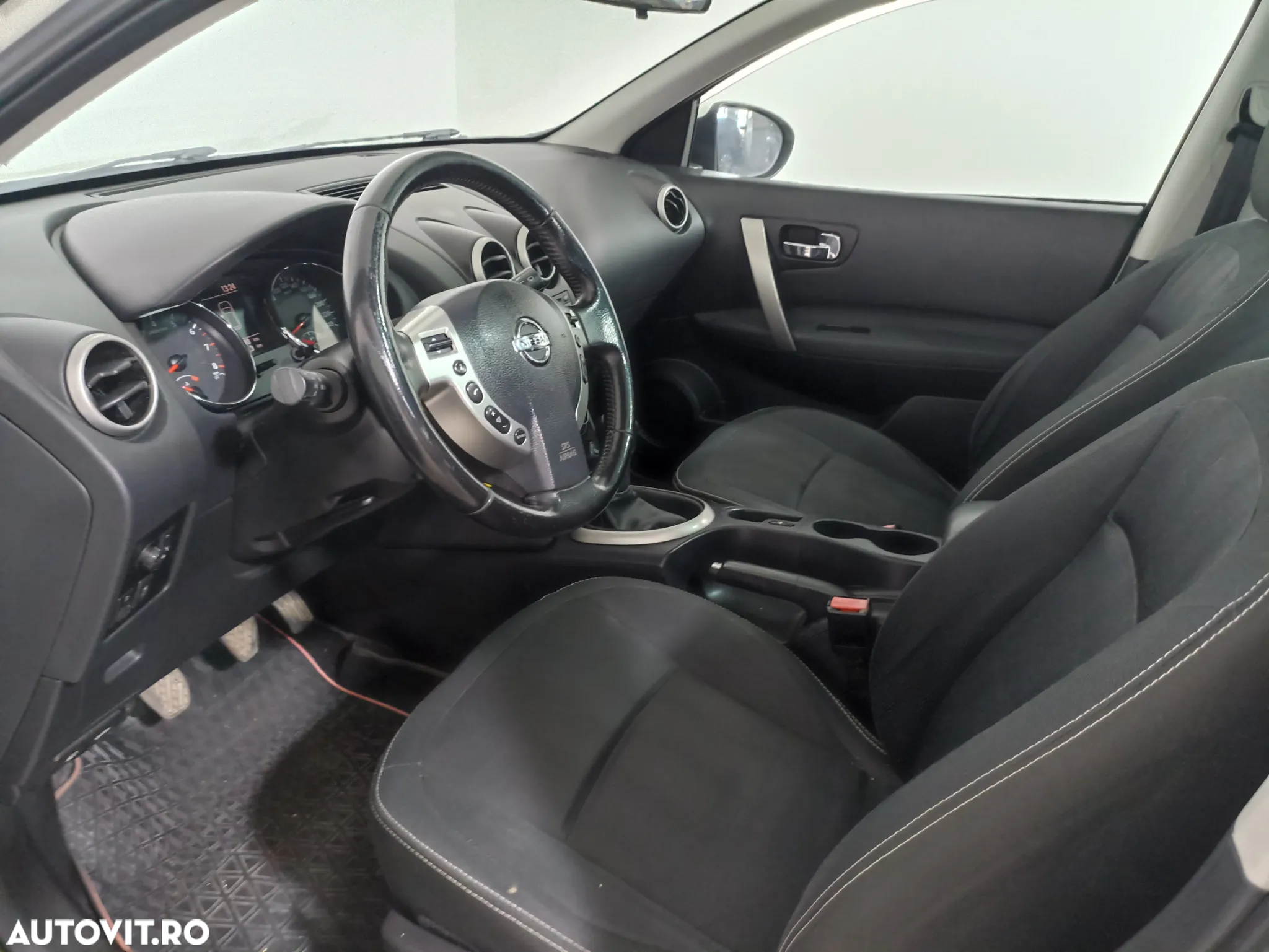 Nissan Qashqai - 12
