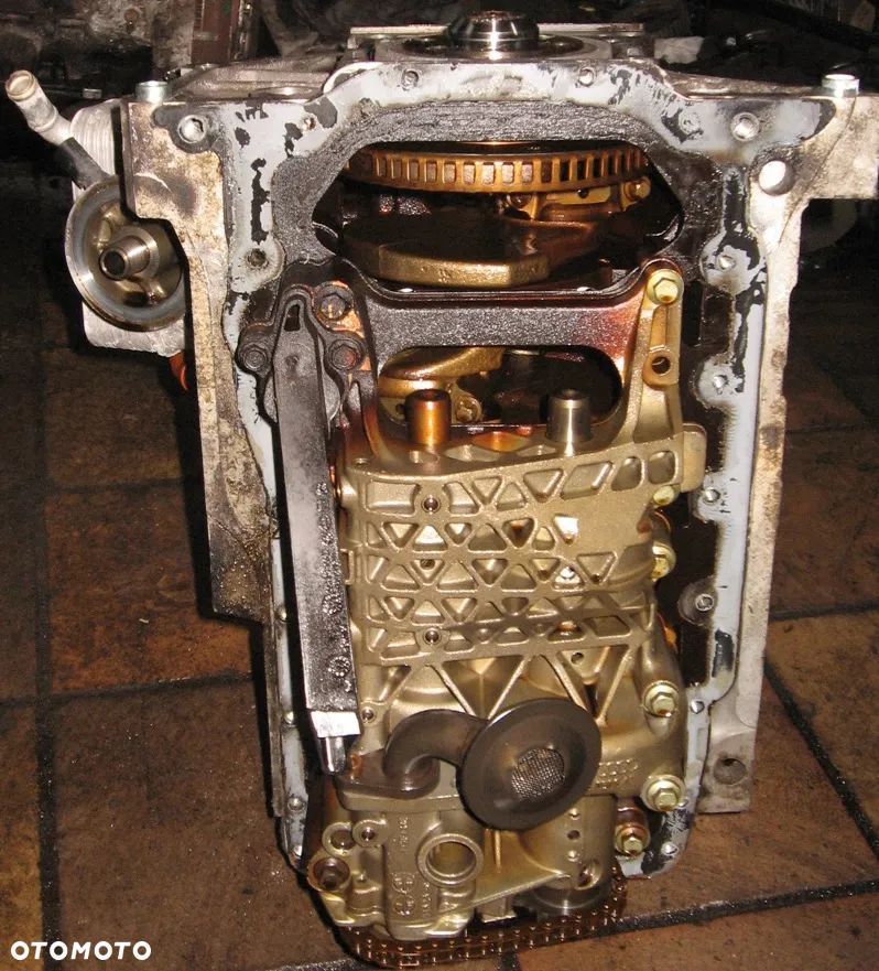 blok silnika wał tłok pompa oleju AUDI A4 B6 2.0 ALT - 4