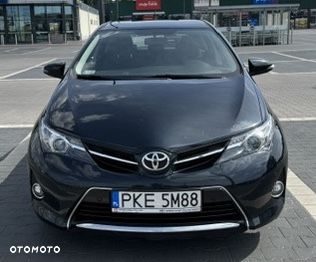Toyota Auris 1.6 Premium + - 27