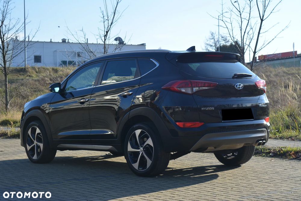 Hyundai Tucson 2.0 CRDI BlueDrive Comfort 2WD - 4