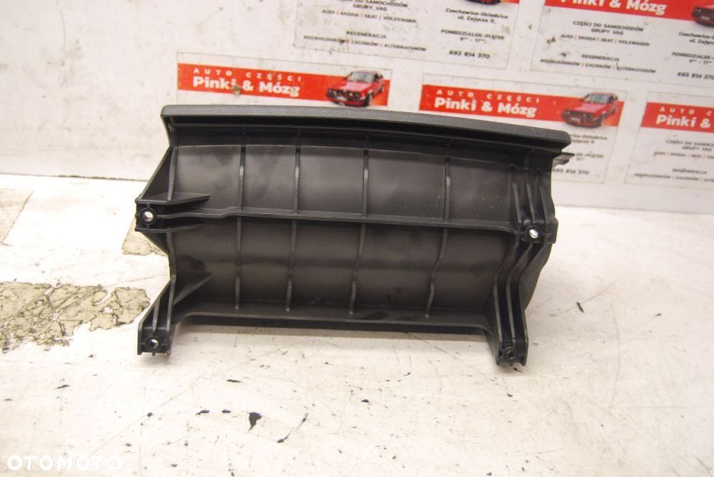 SCHOWEK FOTELA PRAWY 8P0881578 AUDI A3 8P - 3