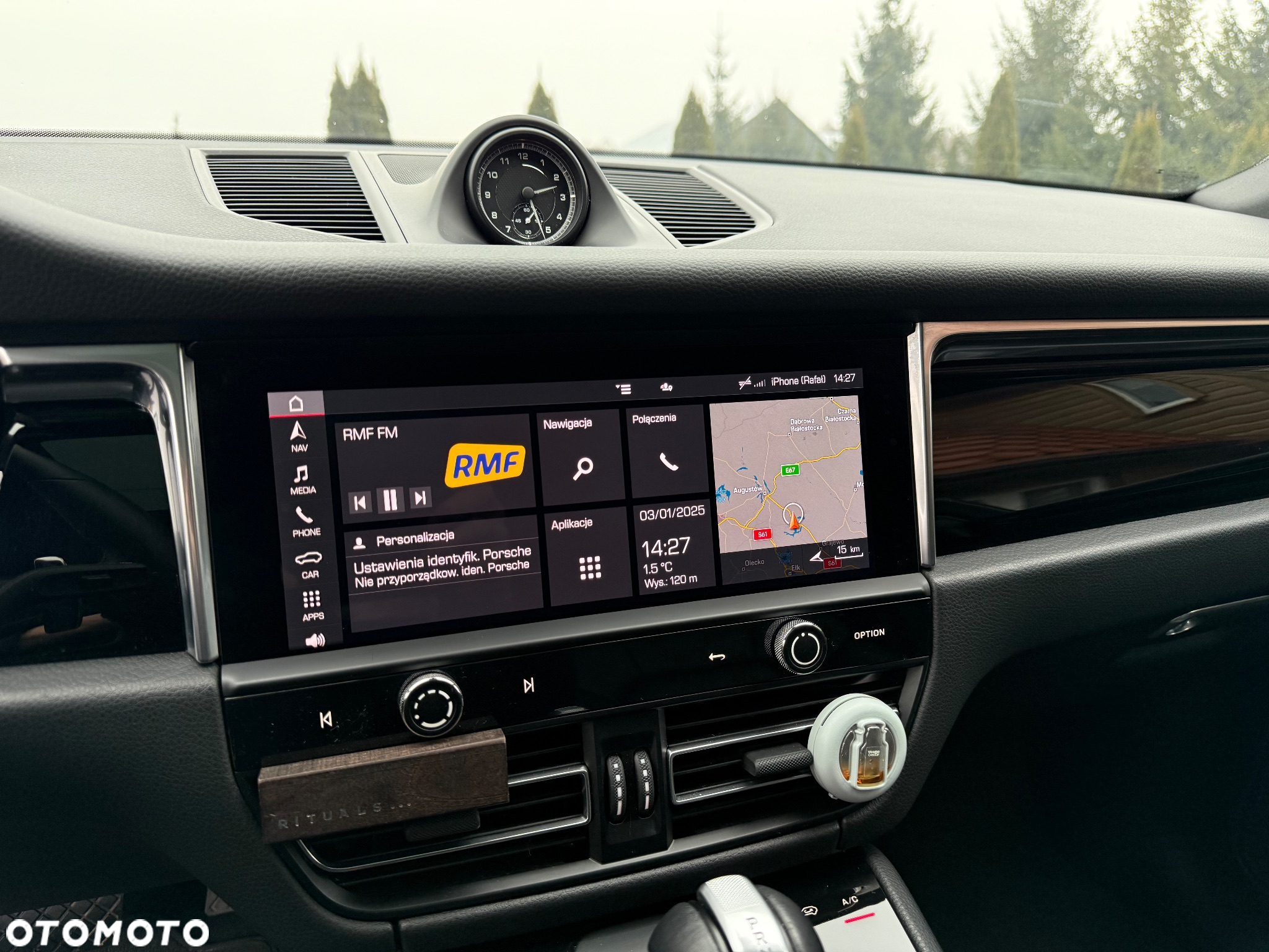 Porsche Macan Standard - 22