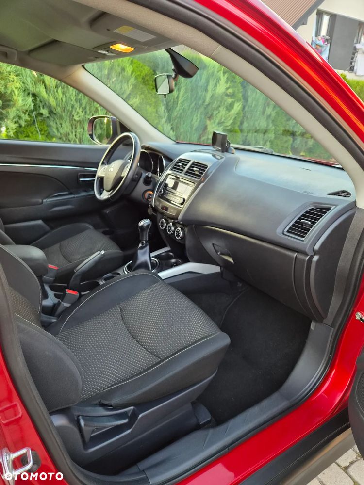 Mitsubishi ASX 1.6 Inform - 23