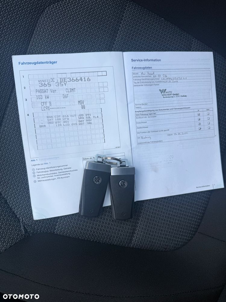 Volkswagen Passat - 21