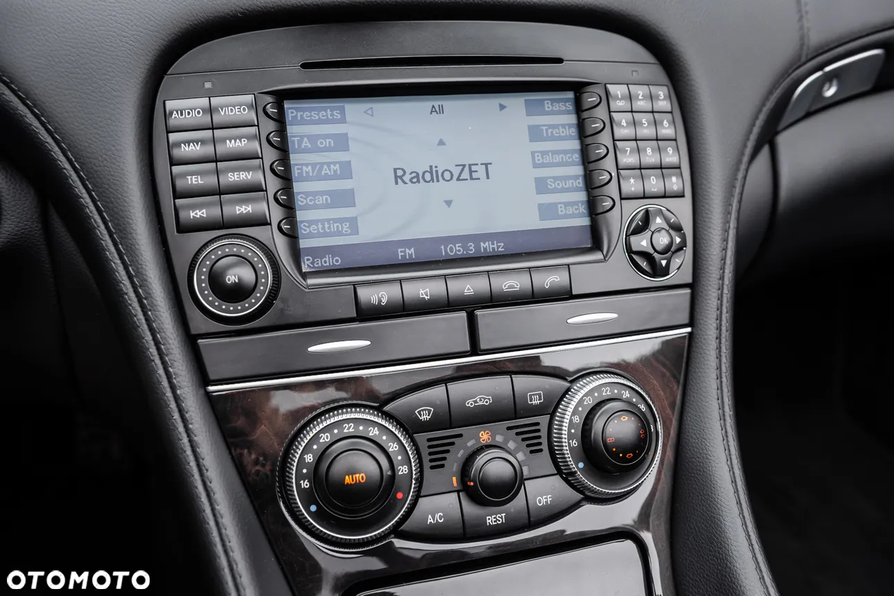 Mercedes-Benz SL 350 7G-TRONIC Sport - 21