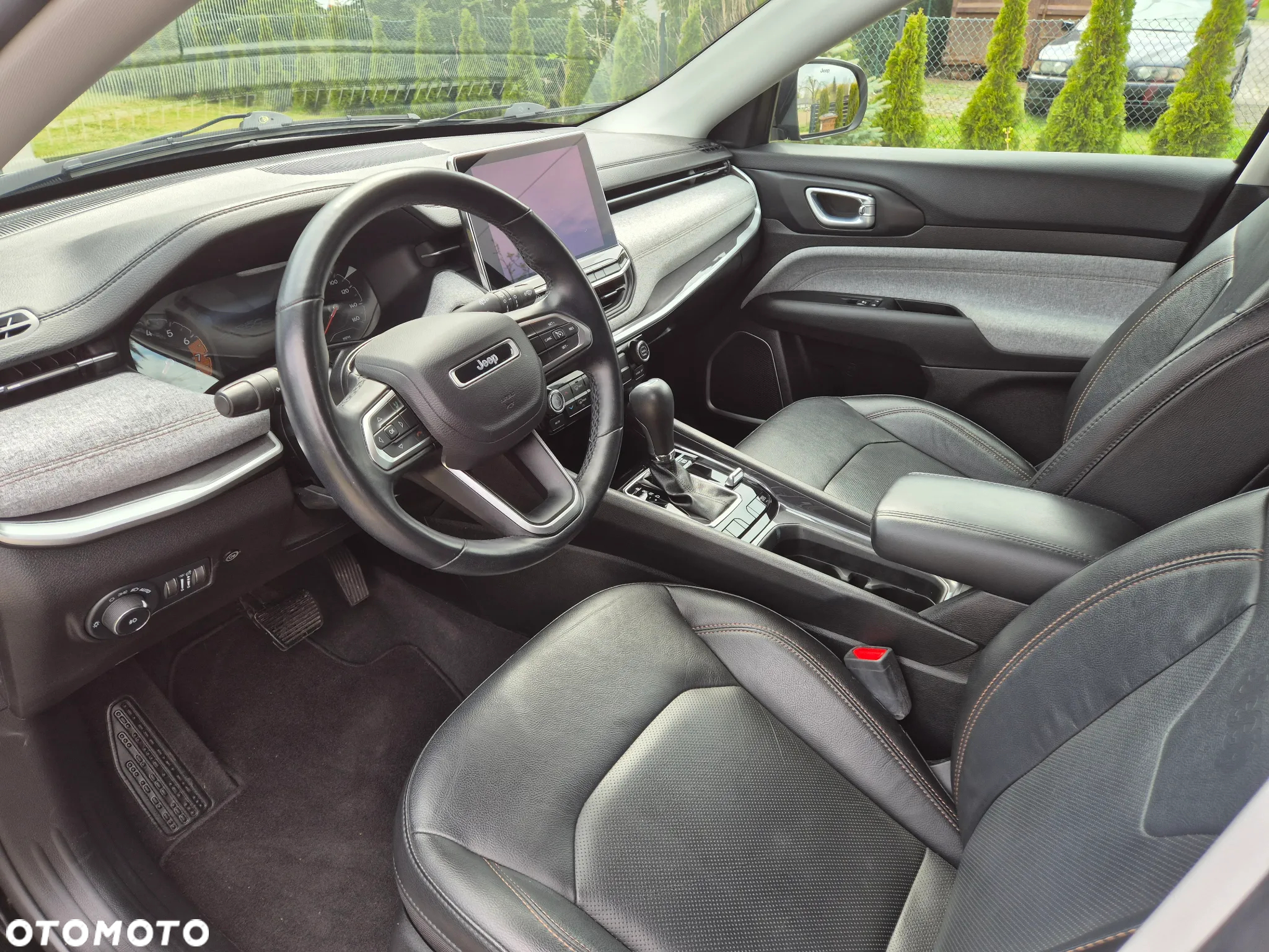 Jeep Compass - 8