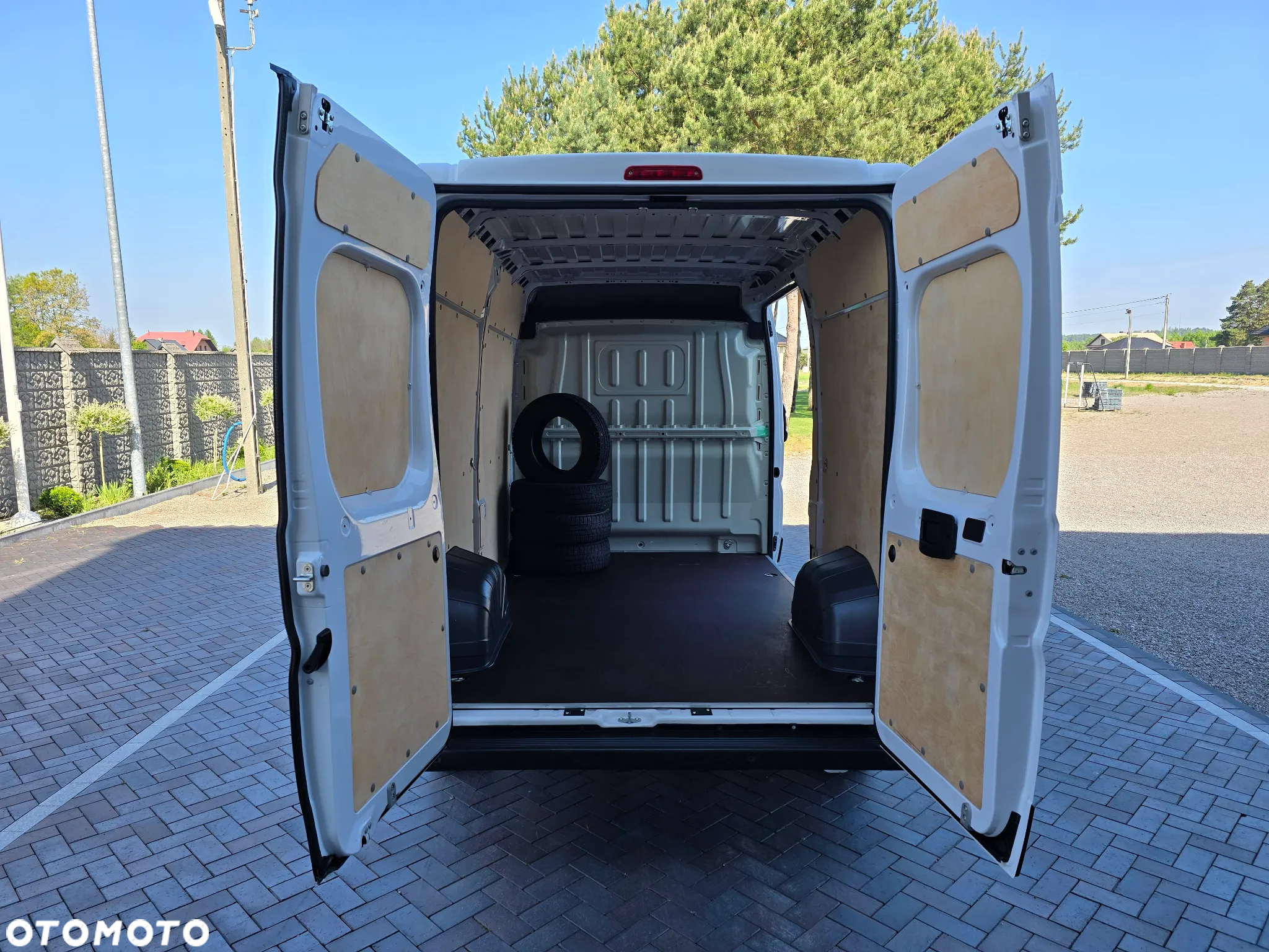 Fiat DUCATO L2H2 SILNIK IVECO 2,3 120KM 22 Tyś km SERWIS ASO FIAT DO OSTATNIEGO Km SALON PL STAN NOWY NOWY NOWY ŁADOWNOŚC 1235Kg KLIMA ELEKTRYKA CZUJNIKI COFANIA - 19