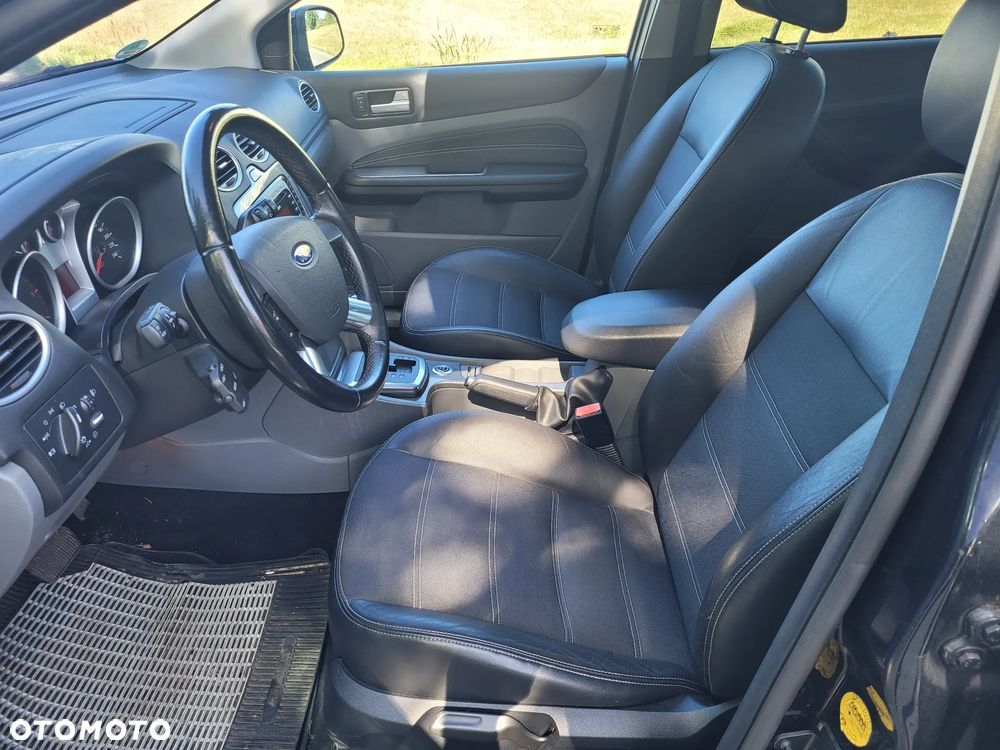 Ford Focus 2.0 TDCi DPF Style - 15