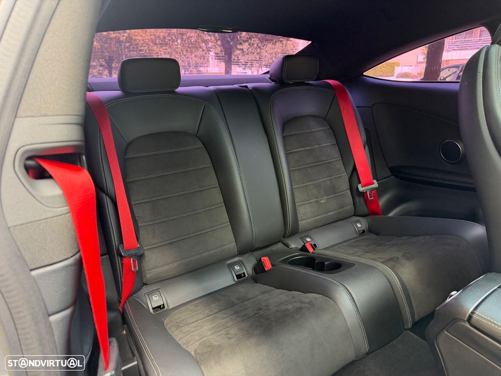 Mercedes-Benz C 220 d 9G-TRONIC AMG Line - 12