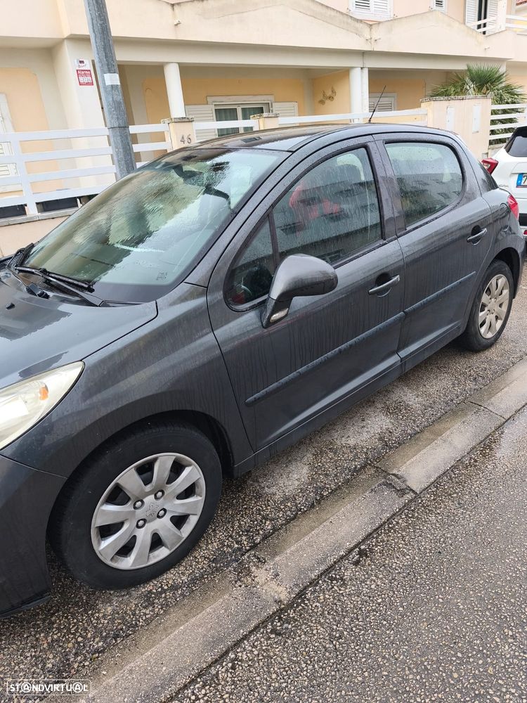 Peugeot 207 1.4 16V Sport - 2
