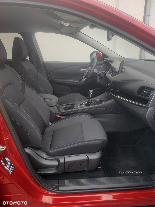 Nissan Qashqai - 24